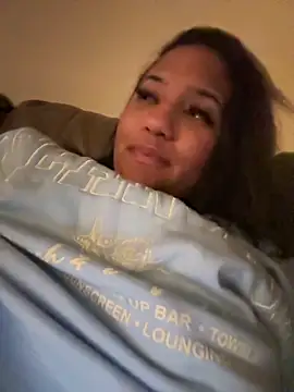 StylishEchium online show from 03/19/26, 09:20