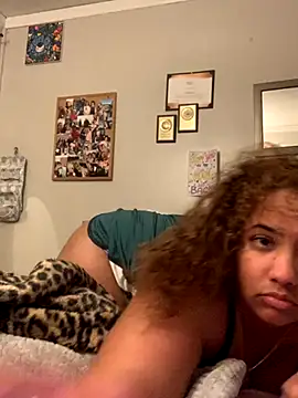 StylishEchium online show from 10/11/25, 09:27