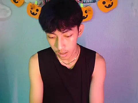 Make your ladyxx online show from 10/17/25, 06:50