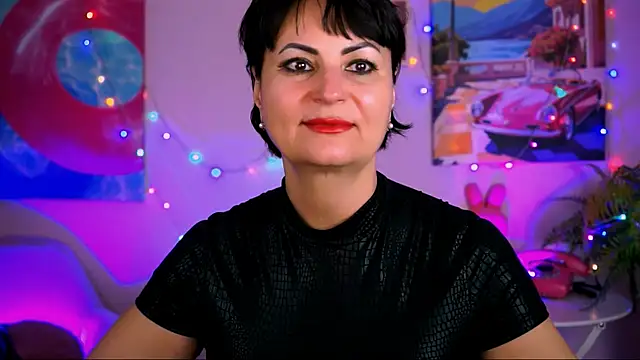 HelenBeler online show from 12/15/25, 02:12