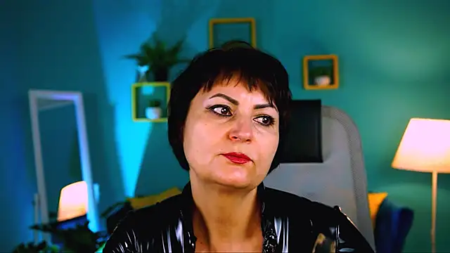 HelenBeler online show from 11/17/25, 05:44