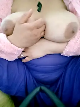 Mayamimi online show from 11/19/25, 09:59