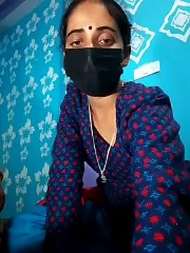 Pahadi couple online show from 12/19/25, 05:37