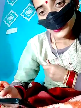 Pahadi couple online show from 11/10/25, 05:12