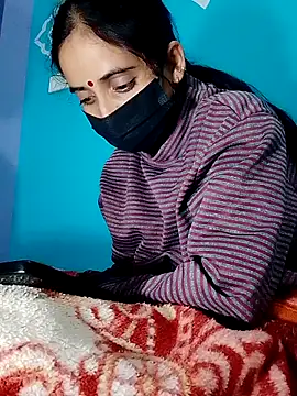 Pahadi couple online show from 11/04/25, 06:11