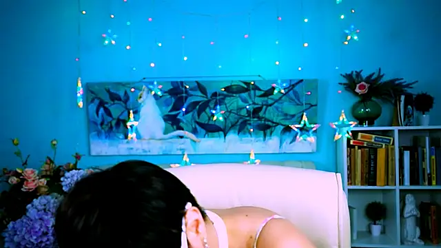 Snapshot of LauraDavidsons chatting on 02/26/26, 07:47 LauraDavidsons online show from 02/26/26, 07:47