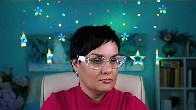 Snapshot of LauraDavidsons chatting on 02/18/26, 05:31 LauraDavidsons online show from 02/18/26, 05:31