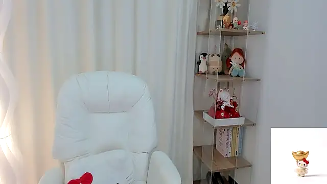 Nia-daozhu111 online show from 06/18/26, 06:34