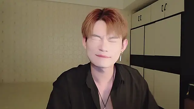 Dancer03 online show from 09/10/25, 01:43