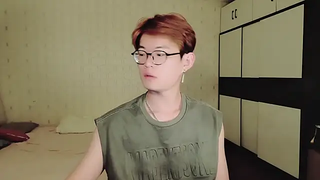 Dancer03 online show from 10/03/25, 02:29