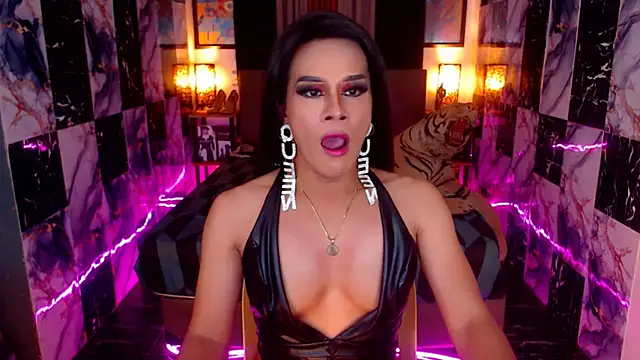 ElegantKellyTS online show from 11/15/25, 07:40