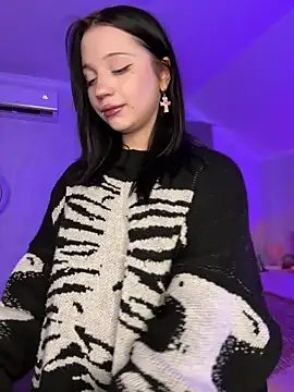 YourLittleDevil online show from 03/09/26, 05:11