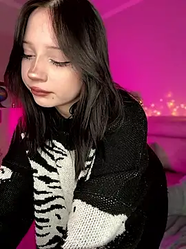 YourLittleDevil online show from 01/15/26, 05:11