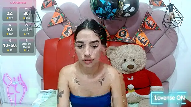 Snapshot of vanesa19_ chatting on 10/28/25, 05:01 vanesa19 online show from 10/28/25, 05:01