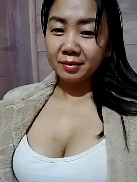 Binjt online show from 10/17/25, 11:28