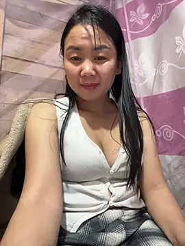 Snapshot of Binjt chatting on 02/06/26, 03:08 Binjt online show from 02/06/26, 03:08