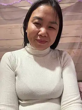 Snapshot of Binjt chatting on 02/07/26, 08:33 Binjt online show from 02/07/26, 08:33