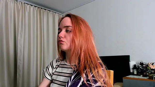 JanetShy online show from 11/10/25, 07:02