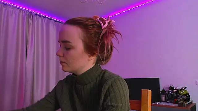 JanetShy online show from 11/04/25, 07:01