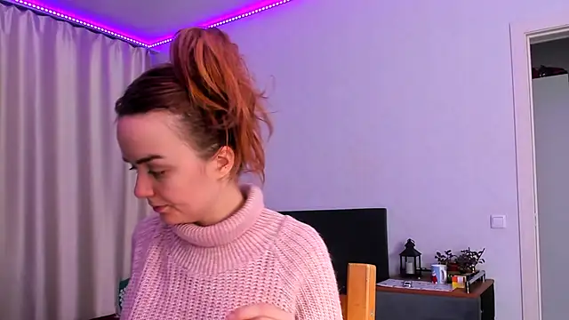 JanetShy online show from 12/03/25, 07:08