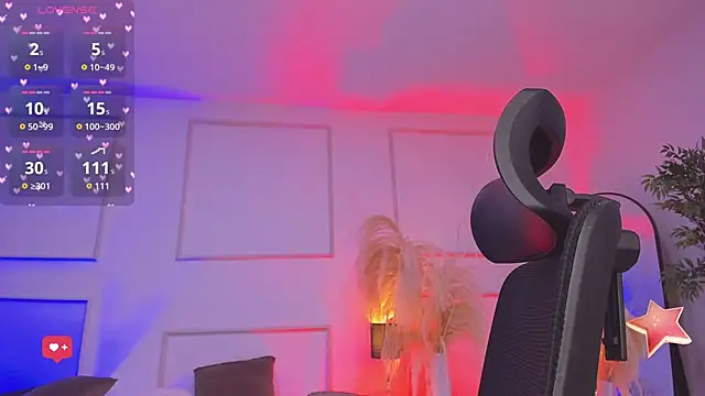 Emilywillis8 online show from 11/24/25, 01:11