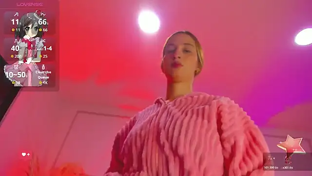 Emilywillis8 online show from 10/25/25, 12:28