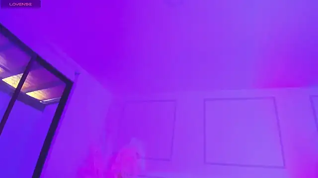 Emilywillis8 online show from 10/24/25, 01:43