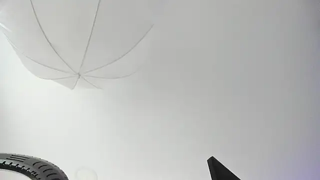 Emilywillis8 online show from 10/17/25, 12:51