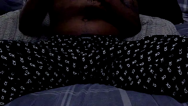 Snapshot of stressreliever94 chatting on 09/10/25, 06:01 stressreliever94 online show from 09/10/25, 06:01