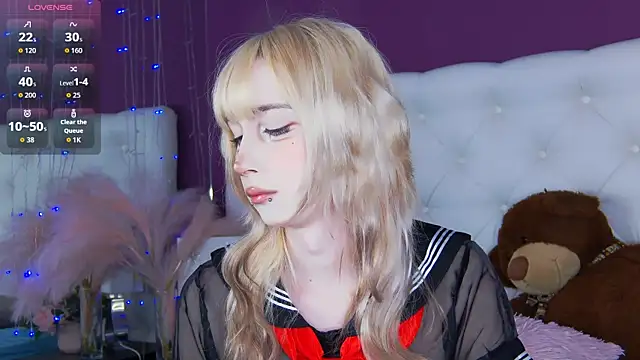 cutetomie online show from 03/25/26, 09:14