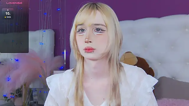 cutetomie online show from 04/10/26, 09:22