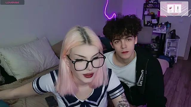 Alice18James online show from 09/27/25, 01:17