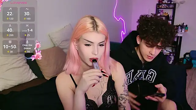 Alice18James online show from 09/13/25, 06:41