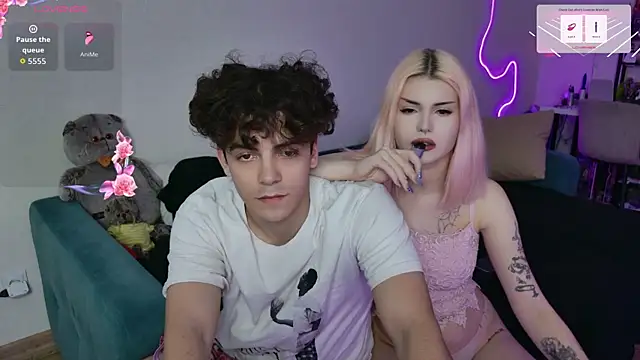 Alice18James online show from 09/28/25, 09:38