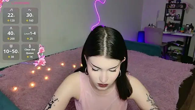 Alice18James online show from 12/14/25, 06:35