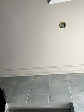 VeronicaSaenzx online show from 11/12/25, 08:12