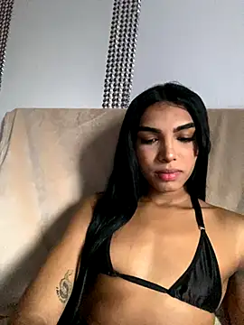 VeronicaSaenzx online show from 11/22/25, 10:41