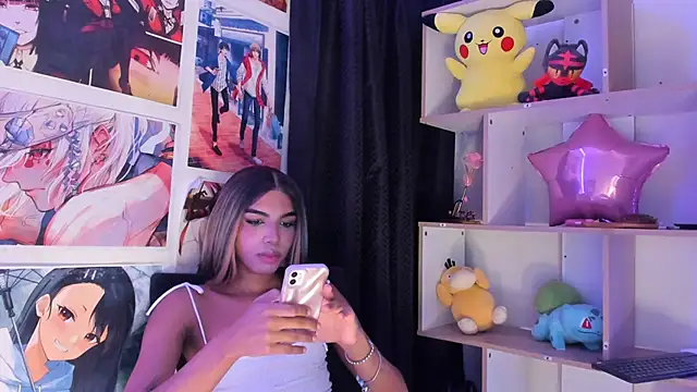 VeronicaSaenzx online show from 10/15/25, 02:47