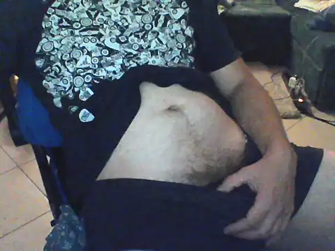 Snapshot of LiveYourDreams chatting on 07/19/26, 08:27 LiveYourDreams online show from 07/19/26, 08:27