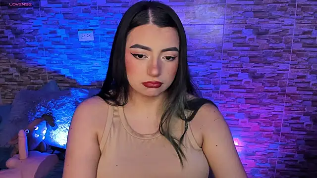 Snapshot of sammy_bunny1 chatting on 02/26/26, 03:28 sammy bunny1 online show from 02/26/26, 03:28