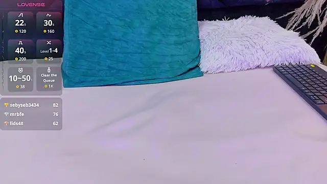 Madison 03 online show from 09/14/25, 05:24