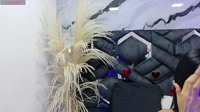 Madison 03 online show from 09/29/25, 04:41