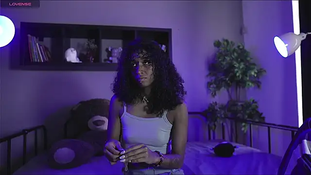 Snapshot of lynx_sun chatting on 02/26/26, 07:14 lynx sun online show from 02/26/26, 07:14