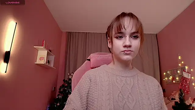 Snapshot of Jamie_Chung chatting on 12/19/25, 01:09 Jamie Chung online show from 12/19/25, 01:09