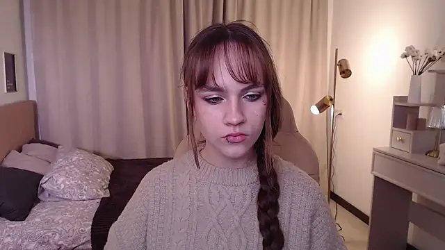 Snapshot of Jamie_Chung chatting on 11/26/25, 01:05 Jamie Chung online show from 11/26/25, 01:05