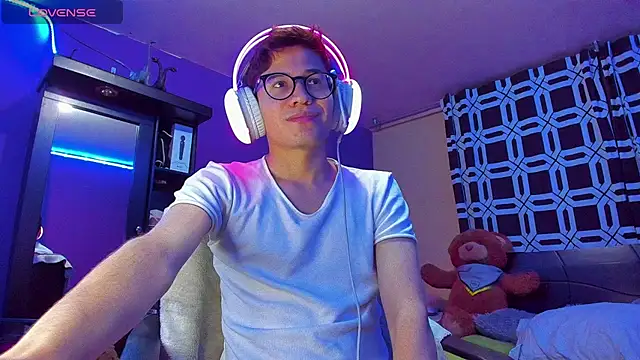 Lunarie  online show from 09/10/25, 04:33