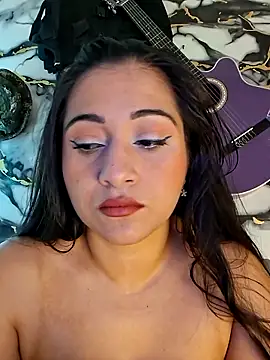 Alisson Morgann online show from 05/03/26, 01:47