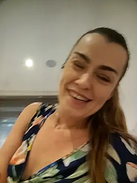 Carolinemiam online show from 10/16/25, 12:46