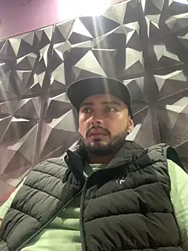 Snapshot of cristopher_wallacee chatting on 10/30/25, 04:26 cristopher wallacee online show from 10/30/25, 04:26