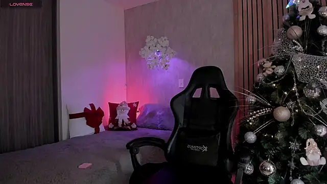 emma       online show from 12/02/25, 08:43